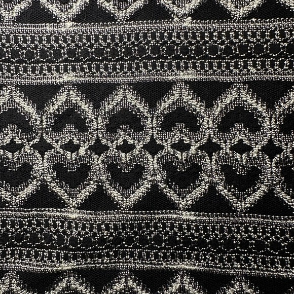 Charlotte Russe Crop Top Women Size S Black White Knit Heart Stretch Y2K Vintage - Picture 4 of 10